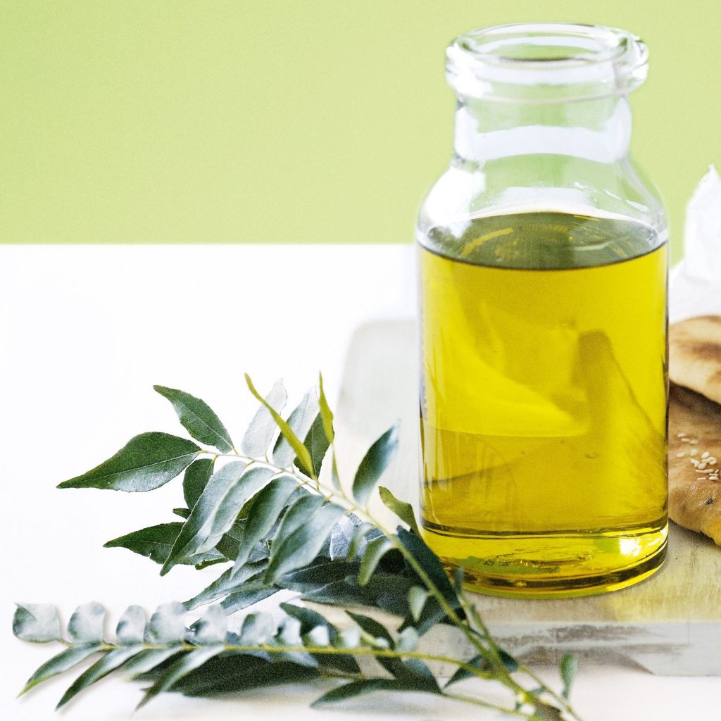 Curry Leaf Essential Oil Ceylon Brands